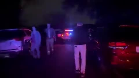 Policia cerca casa nos EUA em busca de atirador de massa