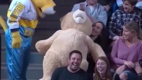 The world_s funniest mascot moment of all time