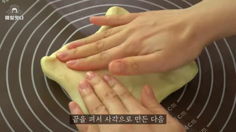 바삭함 3배, 대왕 페스츄리 만들기 __ 초보도 따라하기 쉬운 방법 __ Easy Puff Pastry Pie Recipe