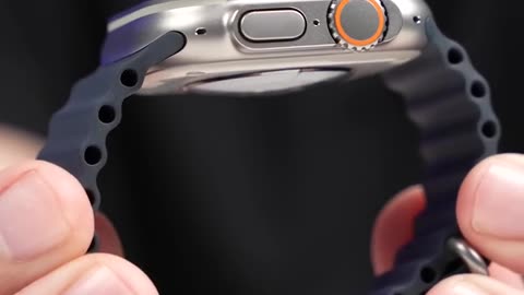 New apple watch unboxing and view the new futures