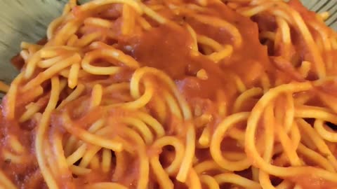 Eating Cinque Terre Thin Spaghetti, Dbn, MI, 9/17/23