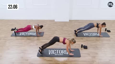 20-Minute Victoria Sport Workout For Toned Abs and Legs