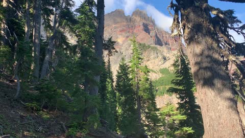 Central Oregon - Mount Jefferson Wilderness - The Beautiful Backside of Canyon Creek Meadows