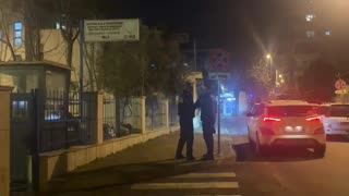 Policia dhunon dhe shoqëron dhjetëra protestues