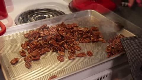 Keto Caramel pecans