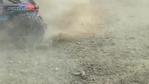 Traxxas Maxx thowing it down!