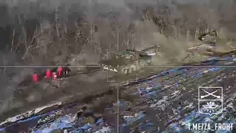 Russian Lancet UAV-kamikaze Defeat AFU Tank