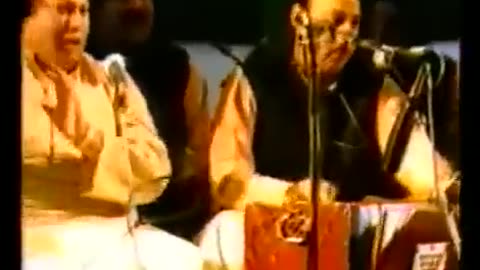 LIVE WOMAD LONDON, CLASSIC MUSIC BY THE LEGEND NUSRAT FATEH ALI KHAN.