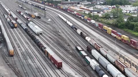 Transportation Sec. Buttigieg asks major railroads to join safety hazard reporting system