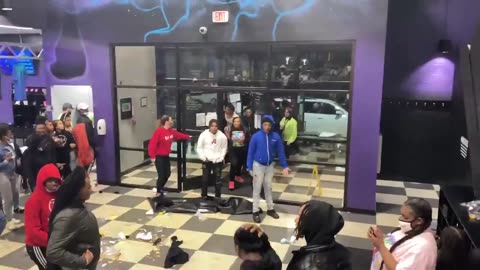 Crazy fight broke out in a trampoline park