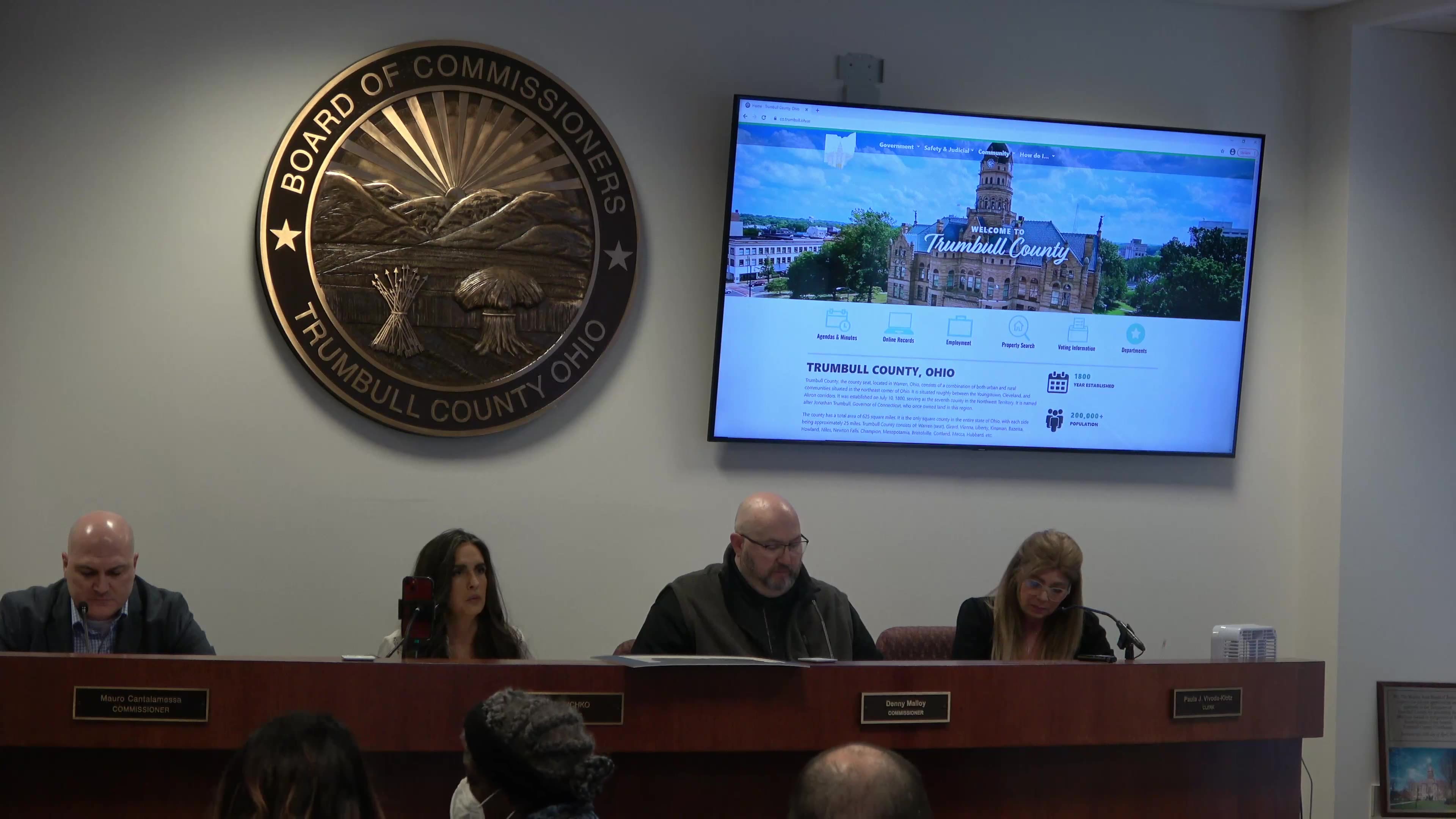 Trumbull County Ohio Commissioners MeetingMotion to Comply with the Law