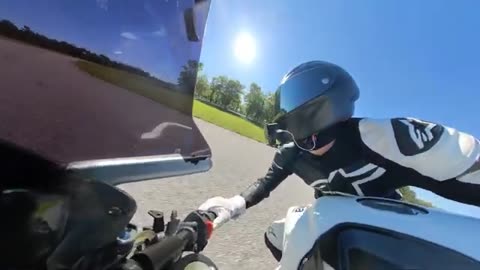 RS660 CHASES DOWN FAST S1000RR!