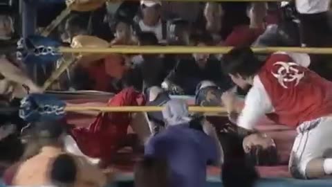 (1995.01) Hayabusa vs. Kintaro Kanemura - FMW