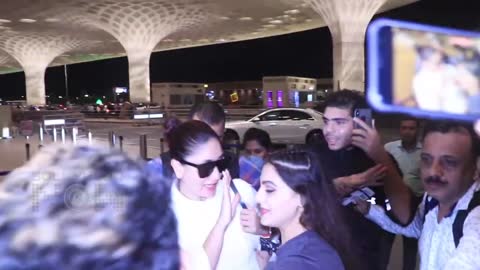 Kareena Kapoor Khan gets SCARED after she gets mobbed by fans at airport