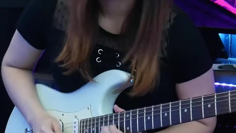 Knocking On Heaven's Door - Guns N' Roses Solo Cover By Juliana Wilson