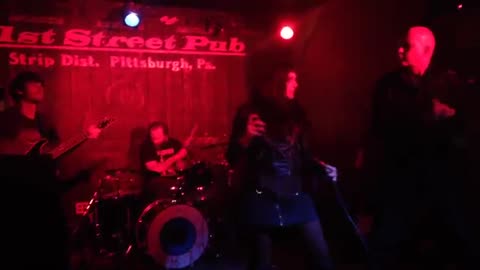 En Esch w Alvalanker on Guitar 31st Street Pub, Pittsburgh, PA 2015