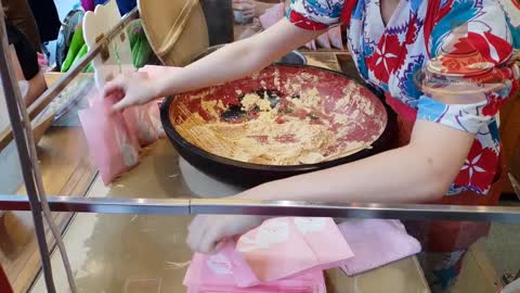 Japanese street food: kibi dango, Nakamise Dori, and Asakusa