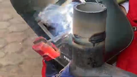 A new trick for easy learning of electric welding 2g #pipewelder #pipeline #viralpost2023