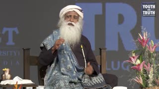 The Right Age To Have A Boyfriend or Girlfriend? – Sadhguru (English Subtitles)