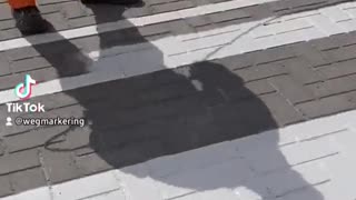 Satisfying Crosswalk Road Spray Painting