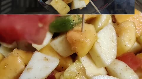 Spicy fruit chaat