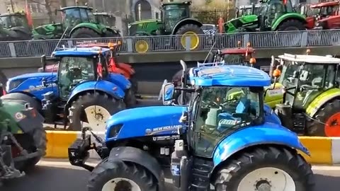 Aggro-culture: Farmers’ protest brings Brussels’ EU Quarter to a standstill - POLITICO