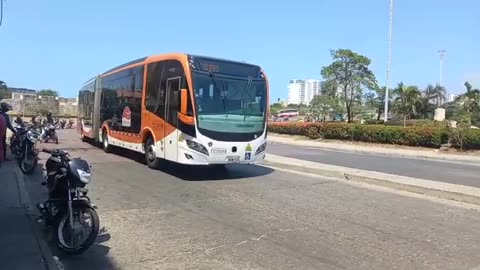 Transcaribe se desvía por protesta de taxis