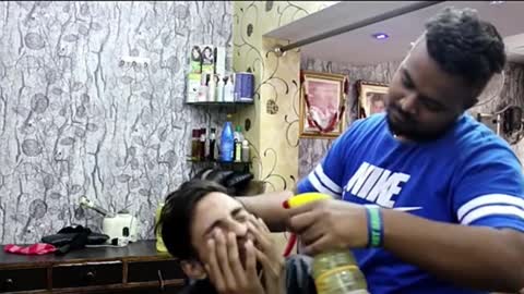 Foreign funny video Barber funny famous scene