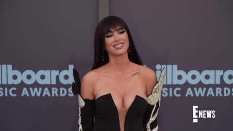 Kim Kardashian Reacts After TikToker Claims SKIMS Saved Her Life | E! News