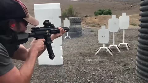 Keanu Reeves Sig Sauer MPX Run with Halle Berry [Taran Tactical]