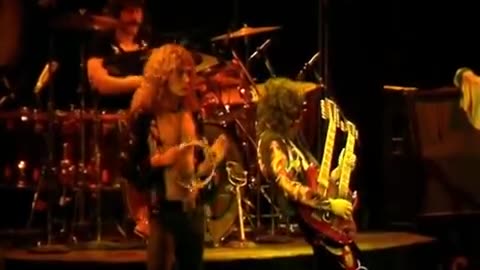 Led Zeppelin - Stairway To Heaven (Live at Earls Court 1975)