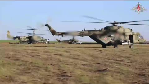 «Αλιγάτορες» στο κυνήγι: Πληρώματα επιθετικών ελικοπτέρων Ka-52 εν δράσει