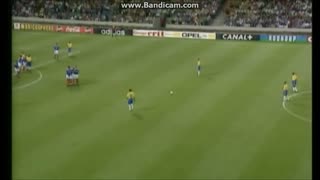 Roberto Carlos amazing free kick