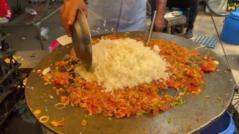 MAKING EGG RICE || CHURCHGATE STREET FOOD ||