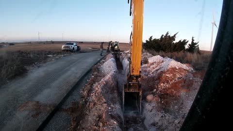 Liebherr 920 Compact digging in rock