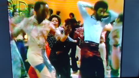 Soul Train Dancers 1974 Kung-Fu Fighting (Carl Douglas)