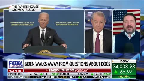 Biden walks away from reporters after being confronted about classified docs findings