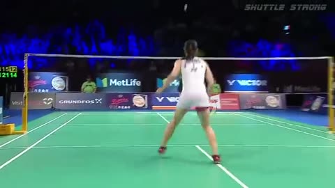 1 in a trillion badminton moments