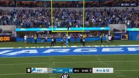 Lions kick game winning field goal vs. Chargers to win 41-38