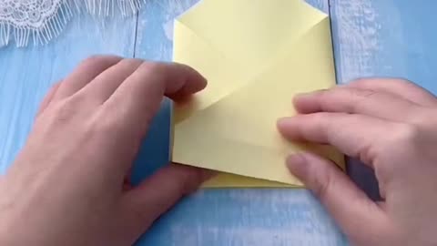 How to Make a Cute Paper Bag - DIY Gift Bag Tutorial