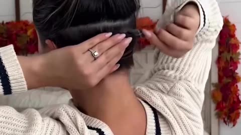 How To Set Short Hair Peeking Through Extension