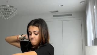 Malu Trevejo Dancing in sweat pants [Short]