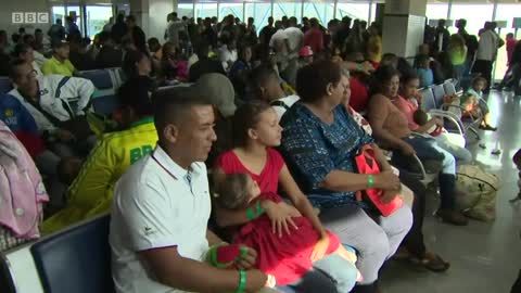 The Venezuelans making a new life in Brazil - BBC News