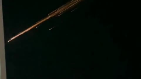 Chinese rocket re-enters Earth, burns up in skies over India.