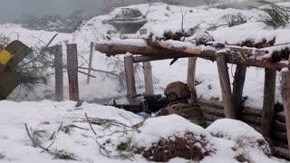 Ukraine troops train in Poland for harsh winter warfare