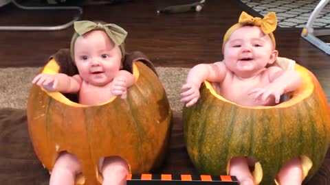 Best Videos Of Funny Twin Babies