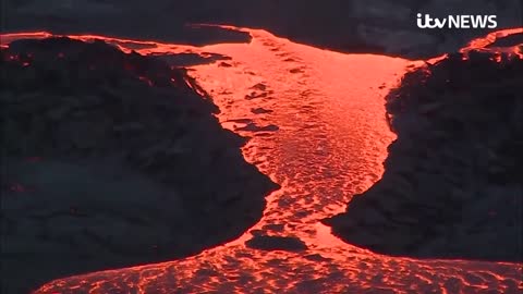People continue to visit erupted Iceland volcano despite warnings