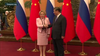 Předsedkyně Rady Ruské federace Valentina Matvienková Si Ťin-pchingovi - Dlouho jsme se neviděli
