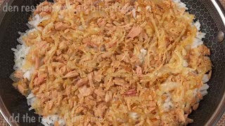 Do you have canned tuna and rice at home 😋 Such easy, quick and very delicious recipe!