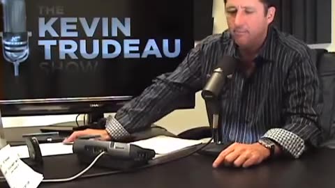 Kevin Trudeau - Laurence of Arabia, Charlie Wilson's War, Next Fuel Source: 3-3-10 - Part 6 of 8